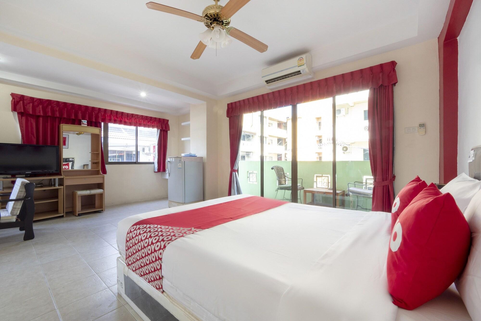 Billabong Hotel Pattaya Buitenkant foto