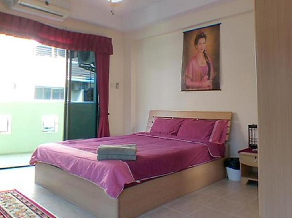 Billabong Hotel Pattaya Kamer foto