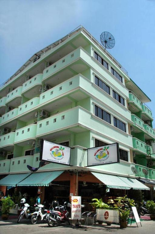 Billabong Hotel Pattaya Buitenkant foto